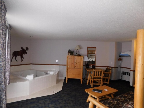 Northwoods Best Inn - Chetek image 15
