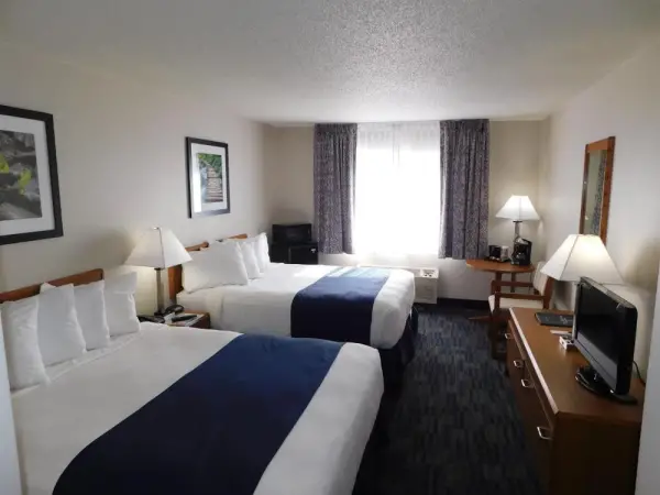 Northwoods Best Inn - Chetek 8
